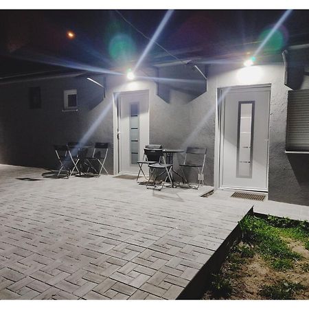 Apartmani Domo Sd Semendria Exterior foto
